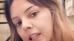 Makyajsız Ebru Gündeş