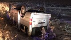 Çorum'da minibüs devrildi: 6 yaralı