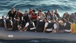 Yunanistan'a yasa dışı geçiş bir ayda iki kat arttı