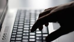 ABD Rus hacker için 3 milyon dolar para ödülü koydu