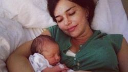 Hande Ataizi anneliği anlattı İZLE