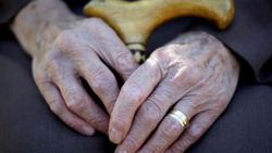 Alzheimer için kan testiyle erken teşhis umudu