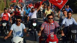 Hatay'da teröre tepki konvoyu düzenlendi