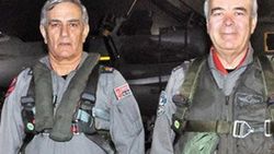 Hava Kuvvetleri'nin zirvesi F-16'larla uçtu
