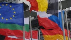 Ukrayna'ya vize muafiyetine AB'den yeşil ışık