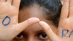 15 yaşındaki kız tecavüze uğradıktan sonra yakıldı