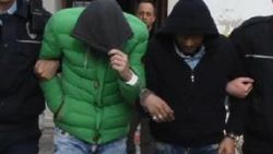 Kütahya'da çelik kapı hırsızları yakalandı