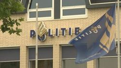 Hollanda'da başörtüsünü çıkarmayan kız çocuğuna saldırı