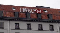 HSBC yöneticisi özür diledi