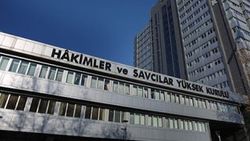 İstanbul'da 17 hakim ve savcı gözaltına alındı