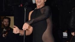 Hülya Avşar'dan transparan kıyafet açıklaması