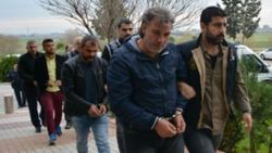 Evlerinden PKK’lıların fotoğrafları çıktı