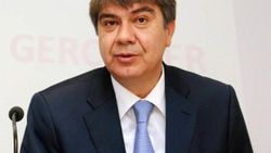 Menderes Türel omurga ve kaburga kemiğini kırdı
