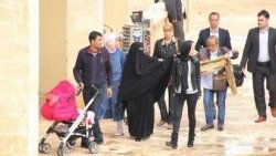 İbrahim Tatlıses'in eşi ve kızları Sabır Makamı'nda