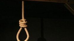 İran'da din adamı idama mahkum edildi