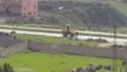 İdil'de askerler ayrıldı, iş makinaları geldi