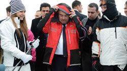 Bakan Şahin'den çocuklara: Yukarı kayabiliyor musunuz