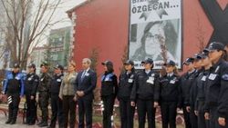 Iğdır'da kadın polislerden Özgecan eylemi