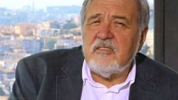 İlber Ortaylı torununu anlattı