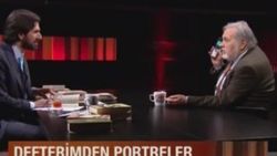 İlber Ortaylı'nın canlı yayında telefonu çaldı İZLE