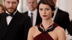 İntikam'da şıklık yarışı - izle