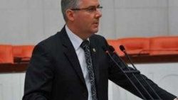 CHP'li milletvekiline sekreter şoku