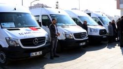 İran-Türkiye arasında transit minibüs seferleri başladı