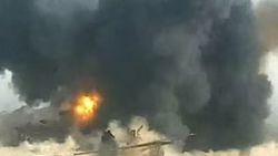 Kobani'de IŞİD mevzileri havadan vuruldu
