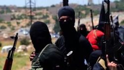 IŞİD Irak'ta petrol rafinerisine saldırdı