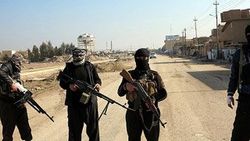IŞİD Suriyeli kadınları pazarlarda satıyor iddiası
