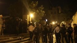 İsrail polisi Mescid-i Aksa hatibi Şeyh Sabri'yi yaraladı
