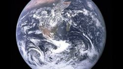 NASA bir milyon milden Dünya'yı fotoğrafladı