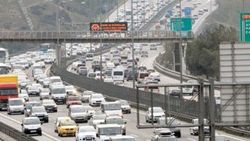 İstanbul'da yarın trafiğe kapatılacak yollar