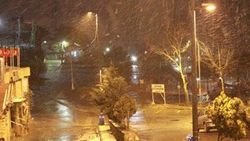 İstanbul'da beklenen kar yağışı başladı