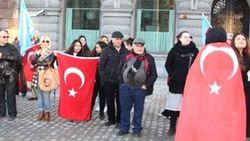 İsveç'te sözde soykırım yasası protesto edildi
