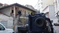 İzmir'de terör operasyonu: 5 gözaltı