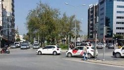 İzmir'de sokaklar boş kaldı