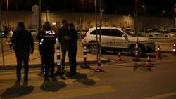 Hastane otoparkında baba ve oğula silahlı saldırı