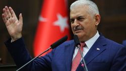 Binali Yıldırım Cameron'a tepki göstermişti