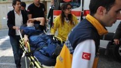 Sigara içen öğrencisini uyaran öğretmen darp edildi