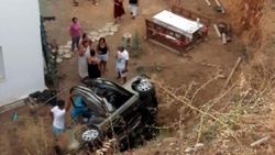 Bodrum'da 18 metreden uçan ailenin mucize kurtuluşu