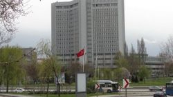 Dışişleri'nden Türk uçakları vurulacak iddiasına açıklama