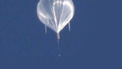 İnişe geçen THY pilotu meteoroloji balonunu teğet geçti