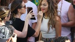 Jennifer Lopez Dünya Kupası klibi kamera arkası