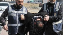 Konya'da bir fuhuş çetesinden kartvizitli yöntem