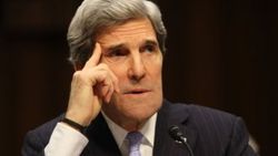 Kerry: IŞİD'e karşı mücadele artırılmalı
