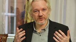 Assange: Google özel bilgileri istihbaratçılarla paylaştı