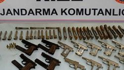 Rize'de kaçak silah atölyesine baskın