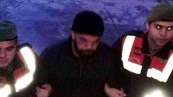 Kayıp şahıs göçmen kaçakçılığı yaparken yakalandı