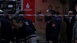 Kadıköy'de bir evde yangın çıktı: 1 ölü